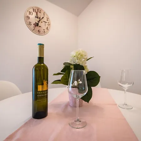 Antique Center 풀라